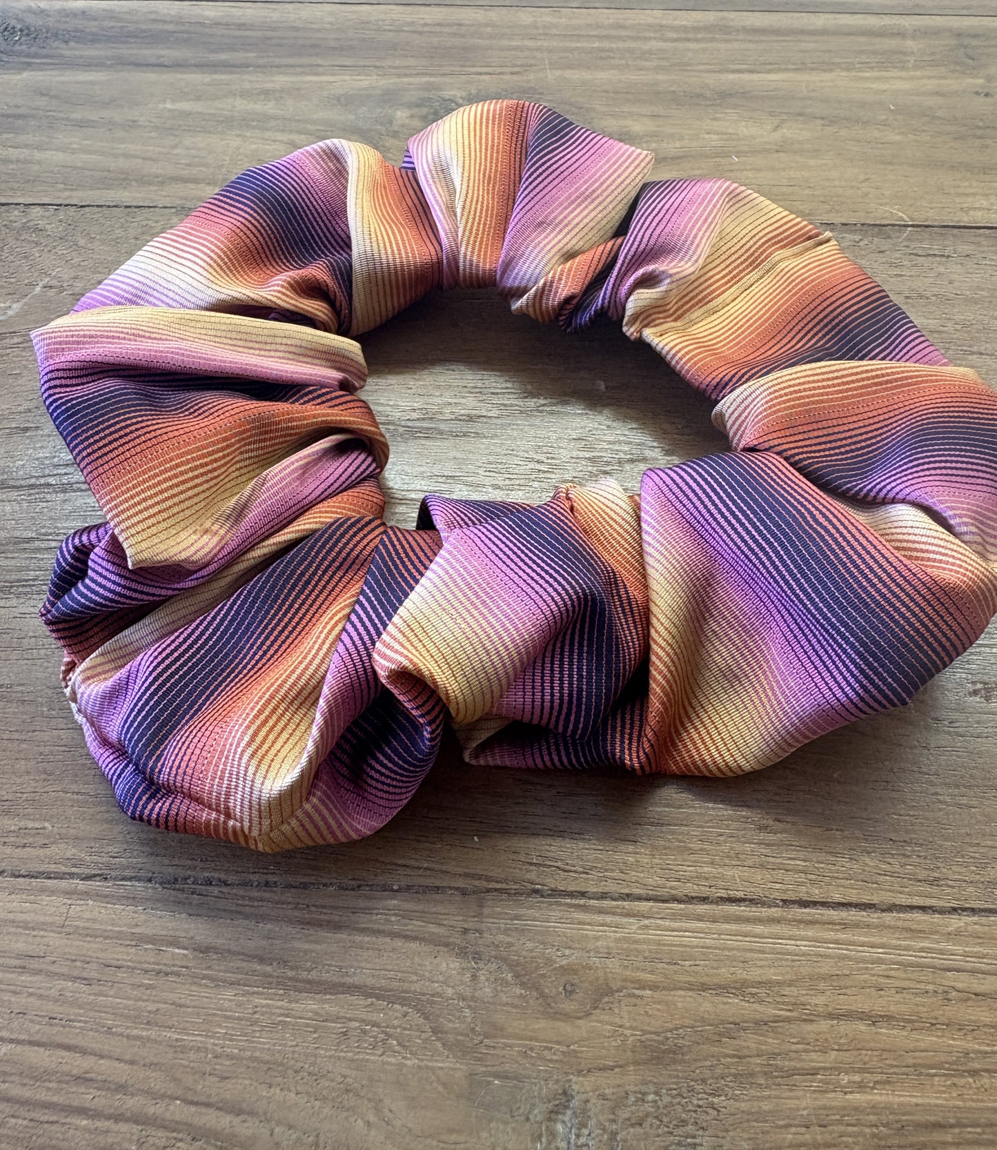 'Solstice' oversized scrunchie